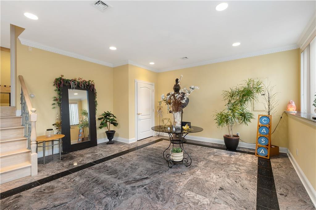 16 Diana Trail, Staten  Island, New York, 10304 image 8