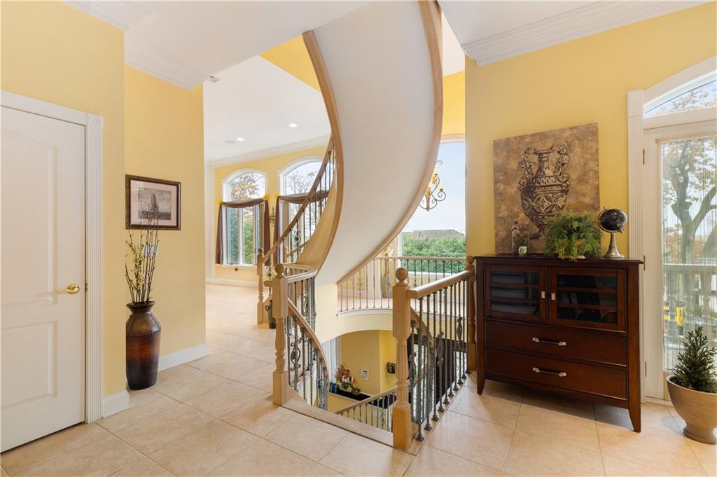 16 Diana Trail, Staten  Island, New York, 10304 image 9