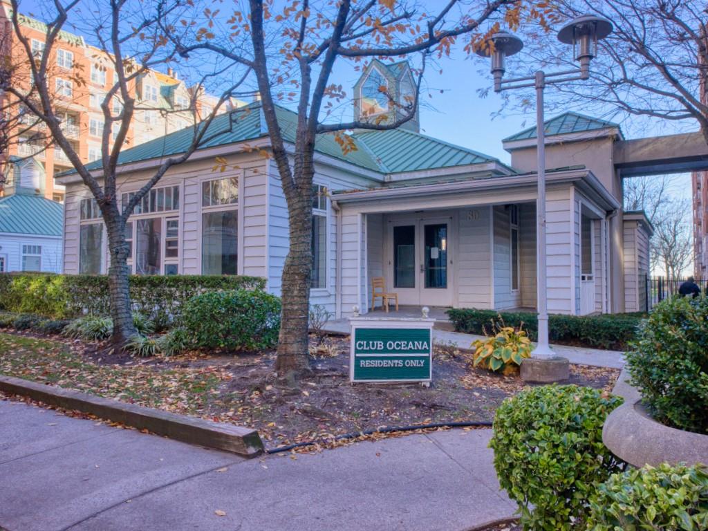 40 Oceana Drive W Drive 1C, Brooklyn, New York, 11235 image 6