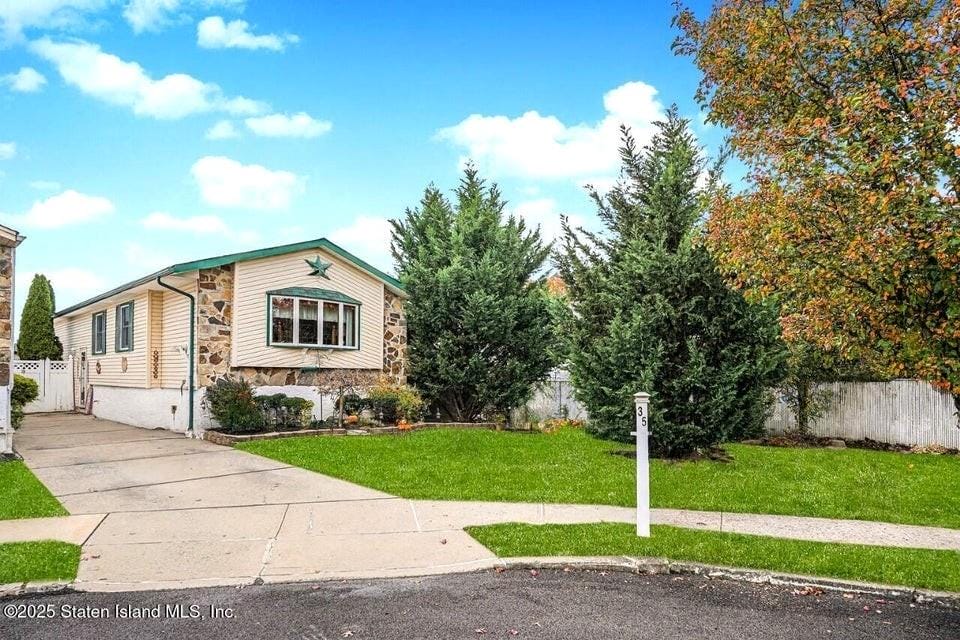 35 Nutwood Court Image 2