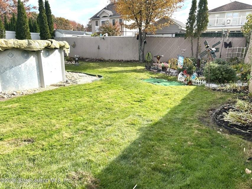 35 Nutwood Court, Richmond, New York, 10308 image 36