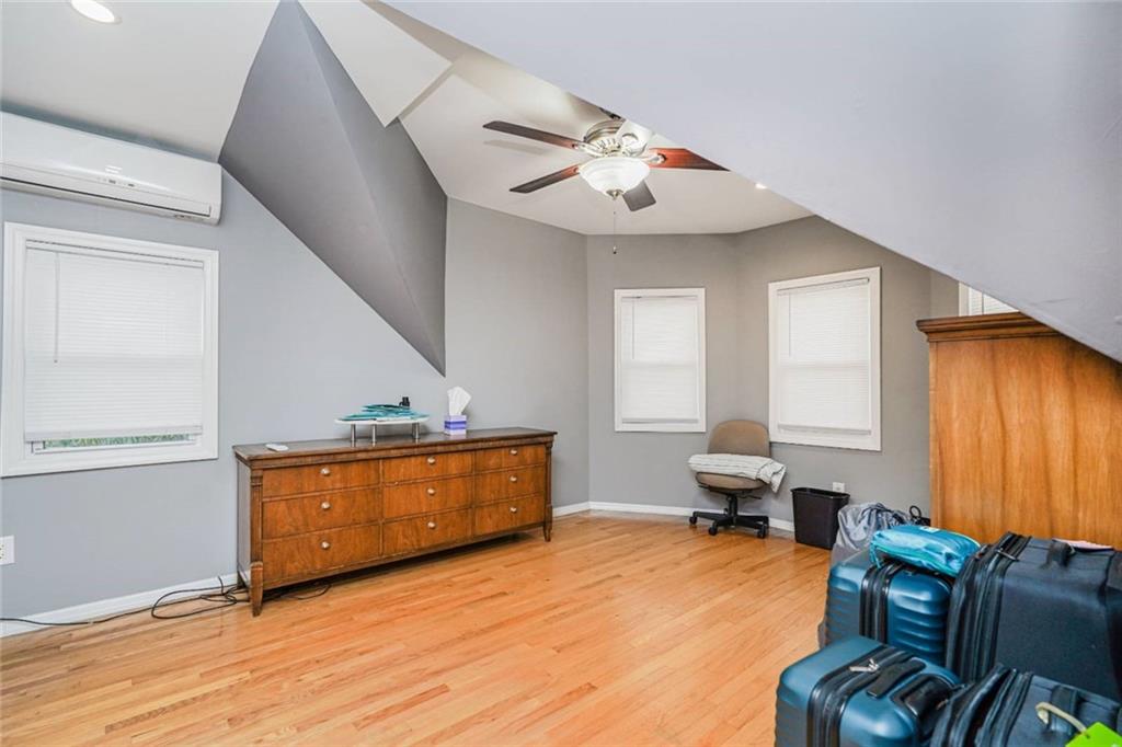 8686 Bay 16 Street, Brooklyn, New York, 11214 image 28