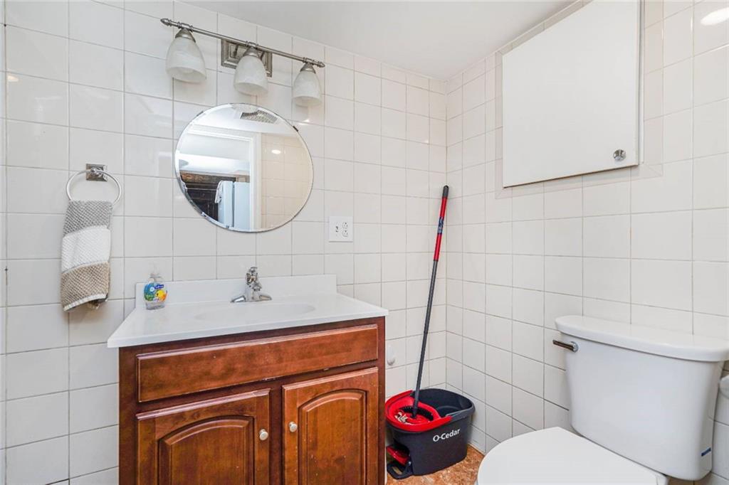 8686 Bay 16 Street, Brooklyn, New York, 11214 image 36