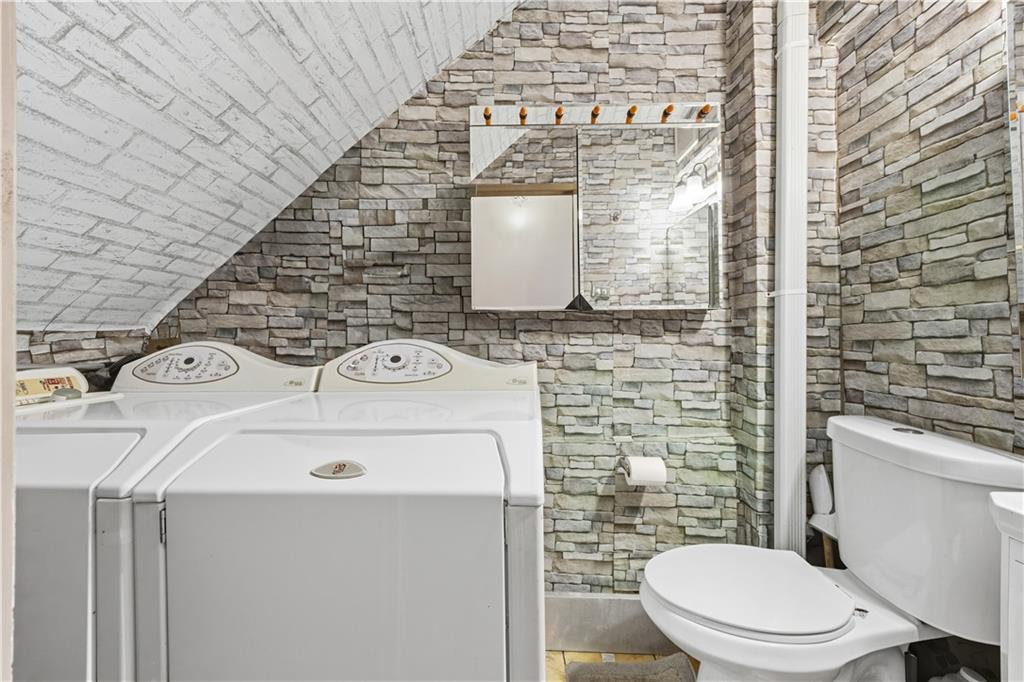 2666 Brown Street, Brooklyn, New York, 11235 image 15