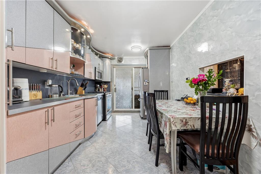 2666 Brown Street, Brooklyn, New York, 11235 image 10