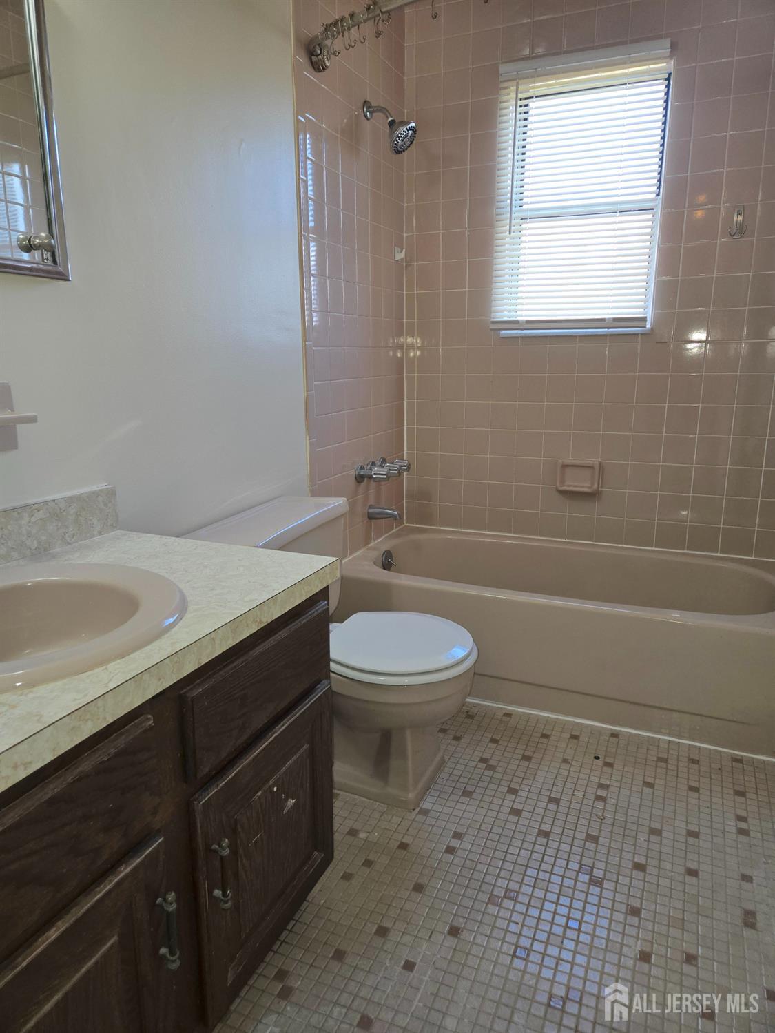 975-A & B Bergen Avenue, North Brunswick, NJ, 08902 image 12