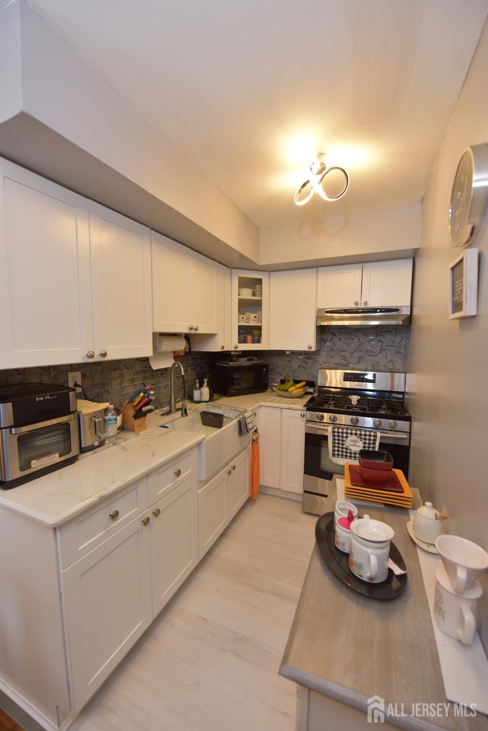 2215 Grand Avenue, Bergenfield, NJ, 07047 image 6