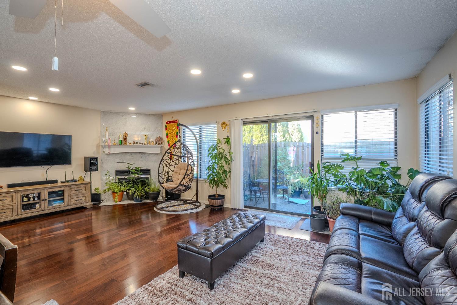 58 Park Gate Drive Image 2