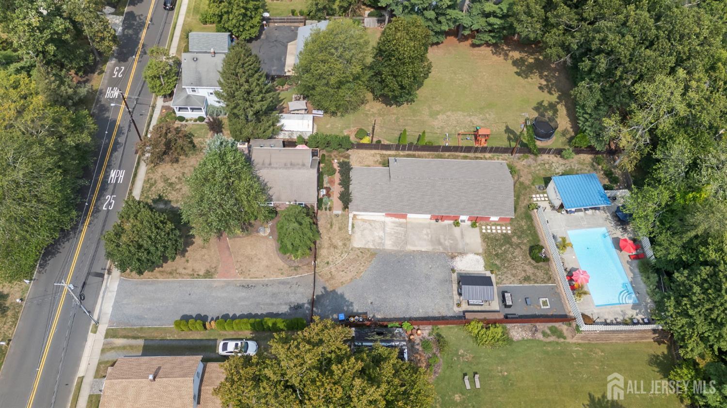 7 Lake Avenue, Helmetta, NJ, 08828 image 73