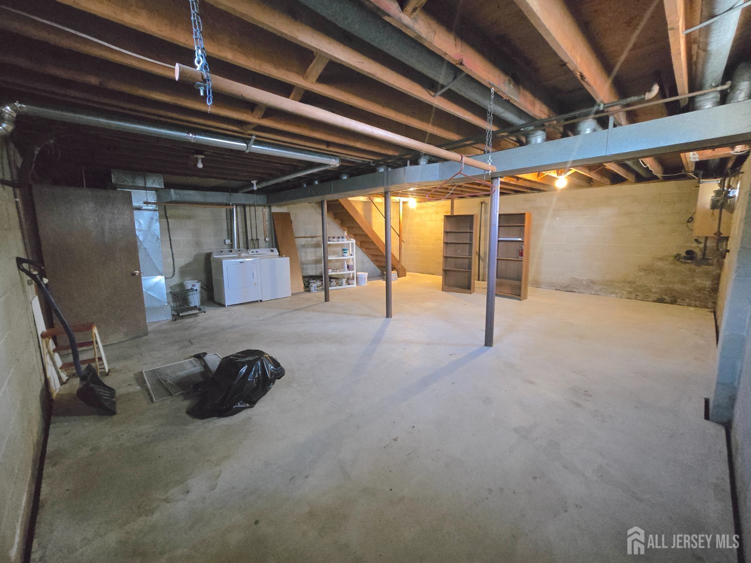 975-A & B Bergen Avenue, North Brunswick, NJ, 08902 image 27