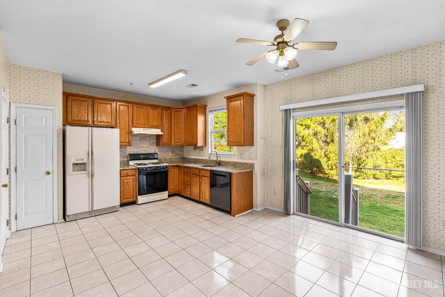 1209 blossom Circle, South Brunswick, NJ, 08810 image 8