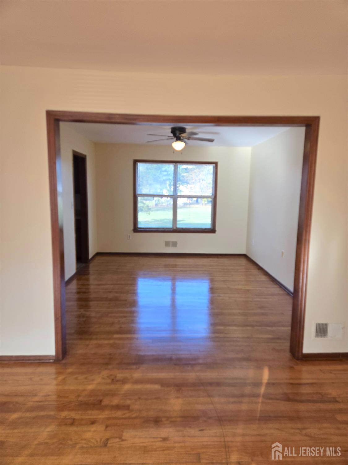 975-A & B Bergen Avenue, North Brunswick, NJ, 08902 image 34