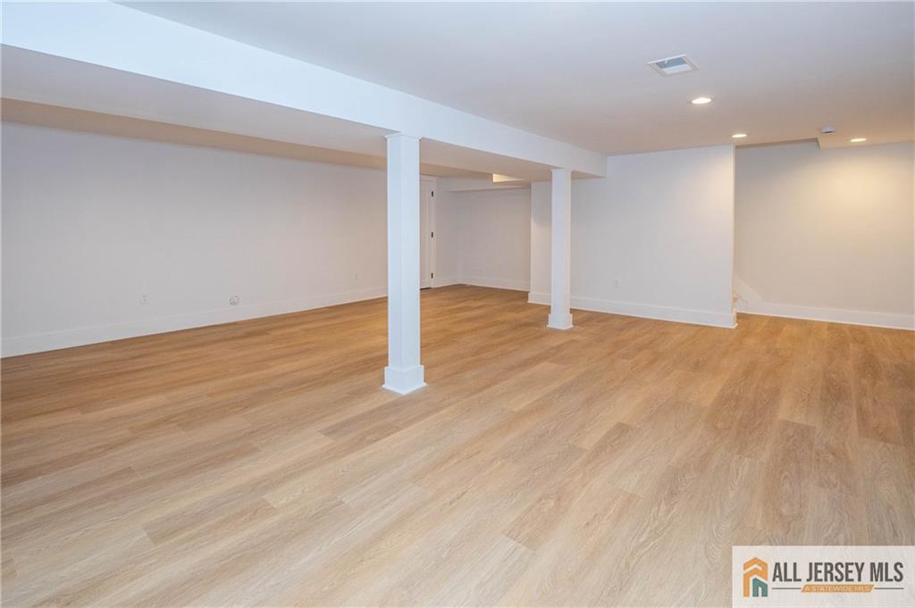 39 Lowell Street, Iselin, NJ, 08830 image 26