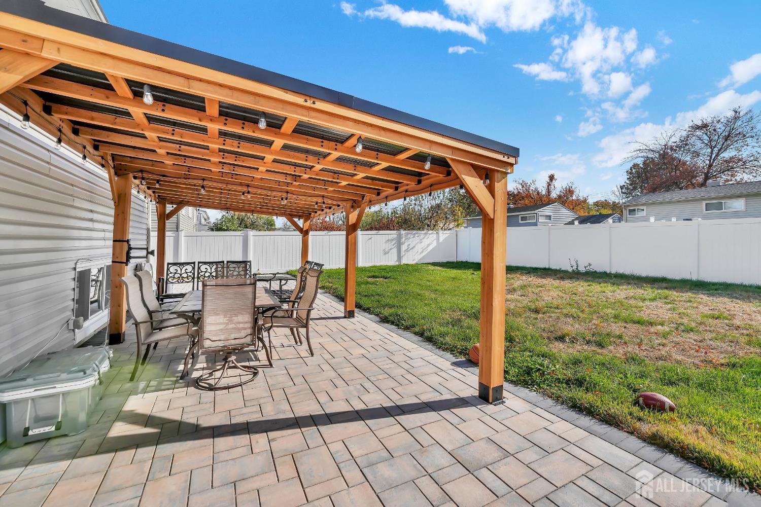 99 Cameo Place, Colonia, NJ, 07067 image 17