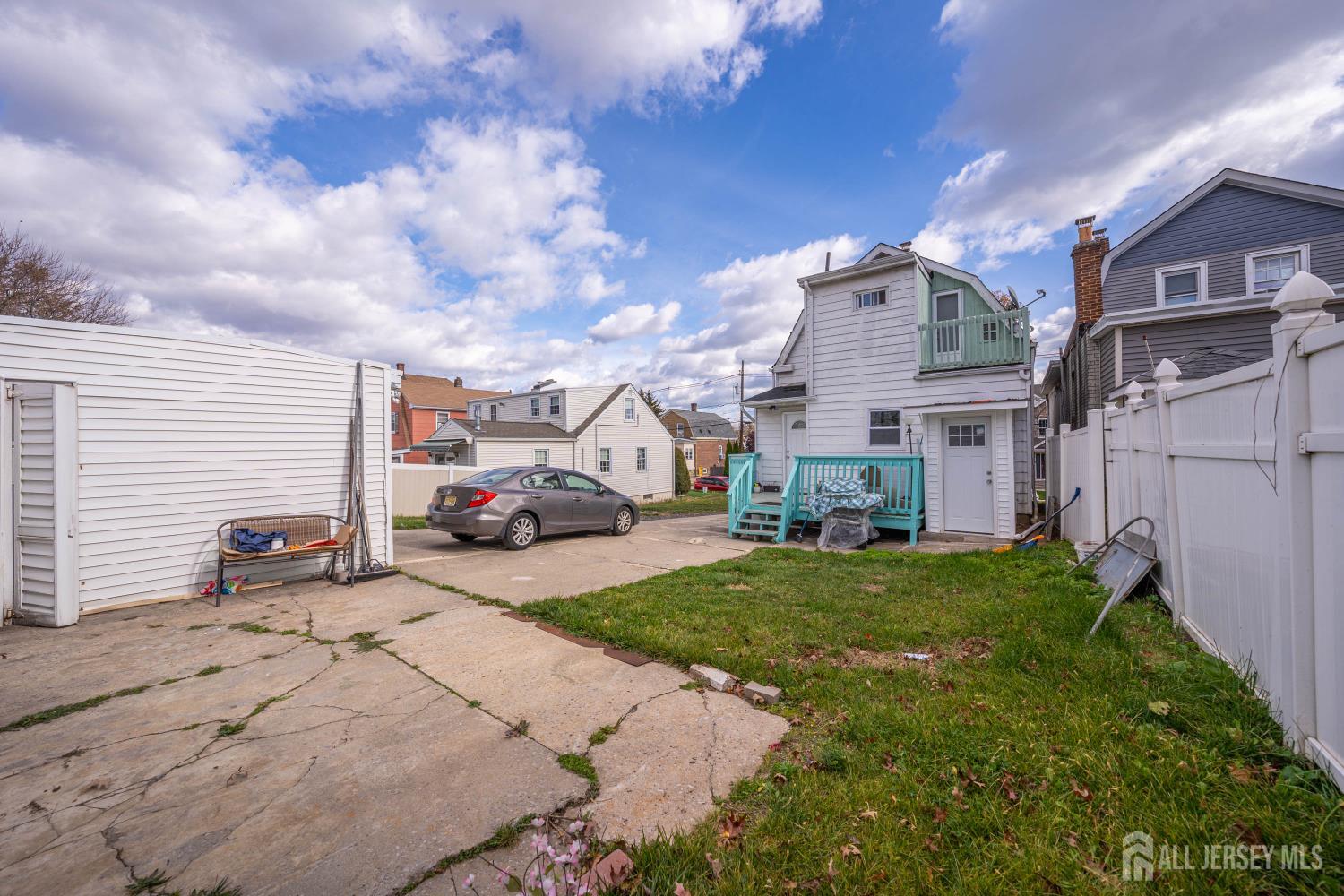 685 Raritan Avenue, Perth Amboy, NJ, 08861 image 8