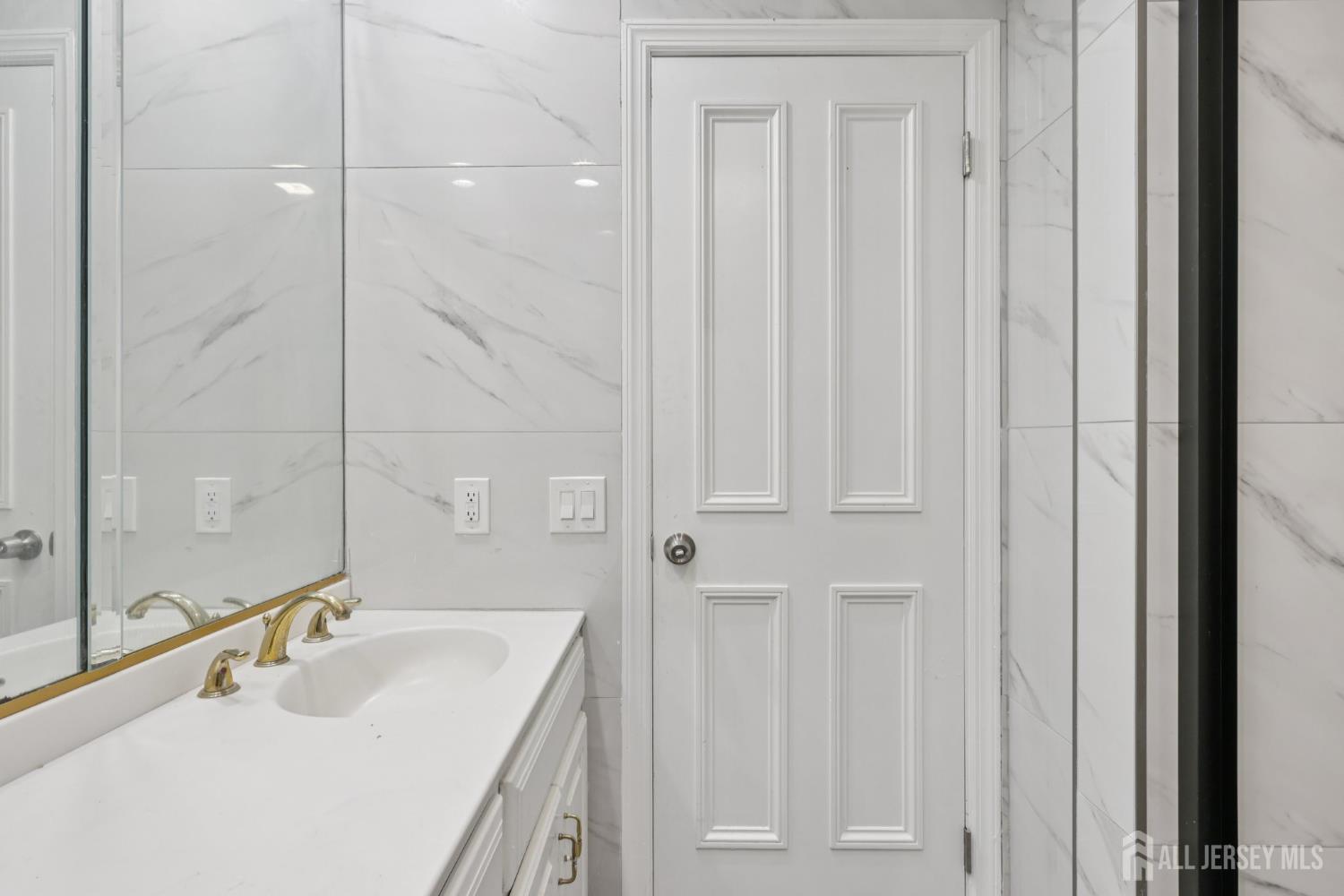 26 Fillmore Avenue, Carteret, NJ, 07008 image 36