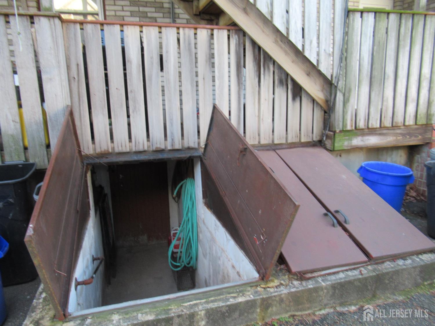 82 Pulaski Avenue, Carteret, NJ, 07008 image 40