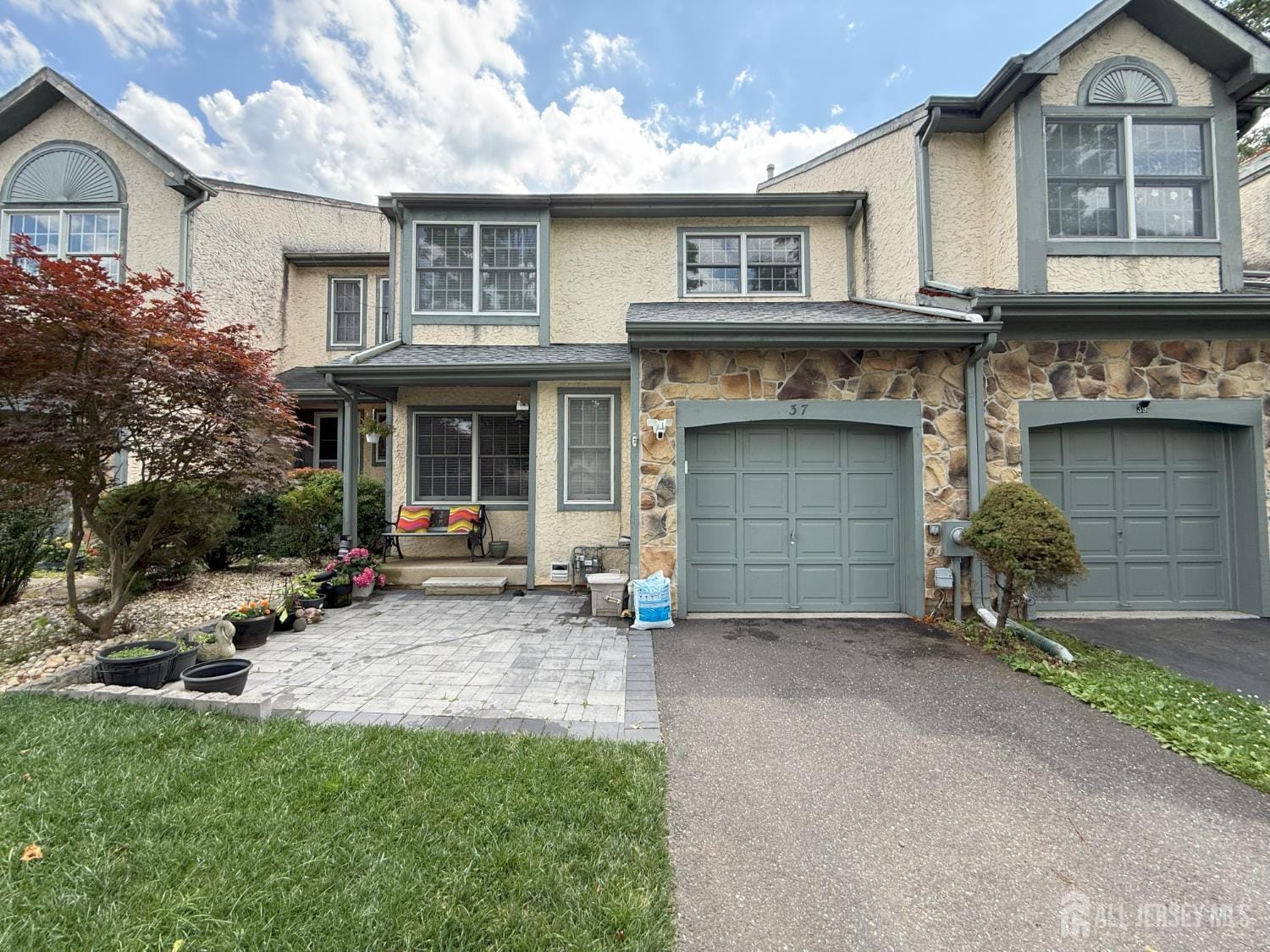 37 Dorchester Drive, East Brunswick, NJ, 08816