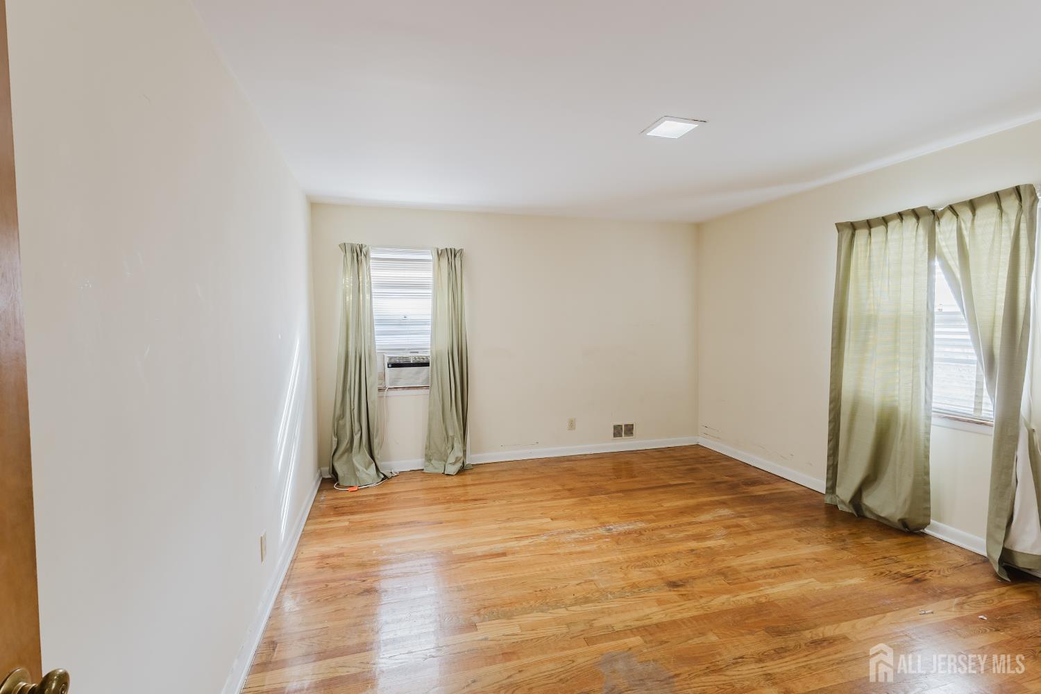 11 Edgeworth Place, New Brunswick, NJ, 08901 image 20