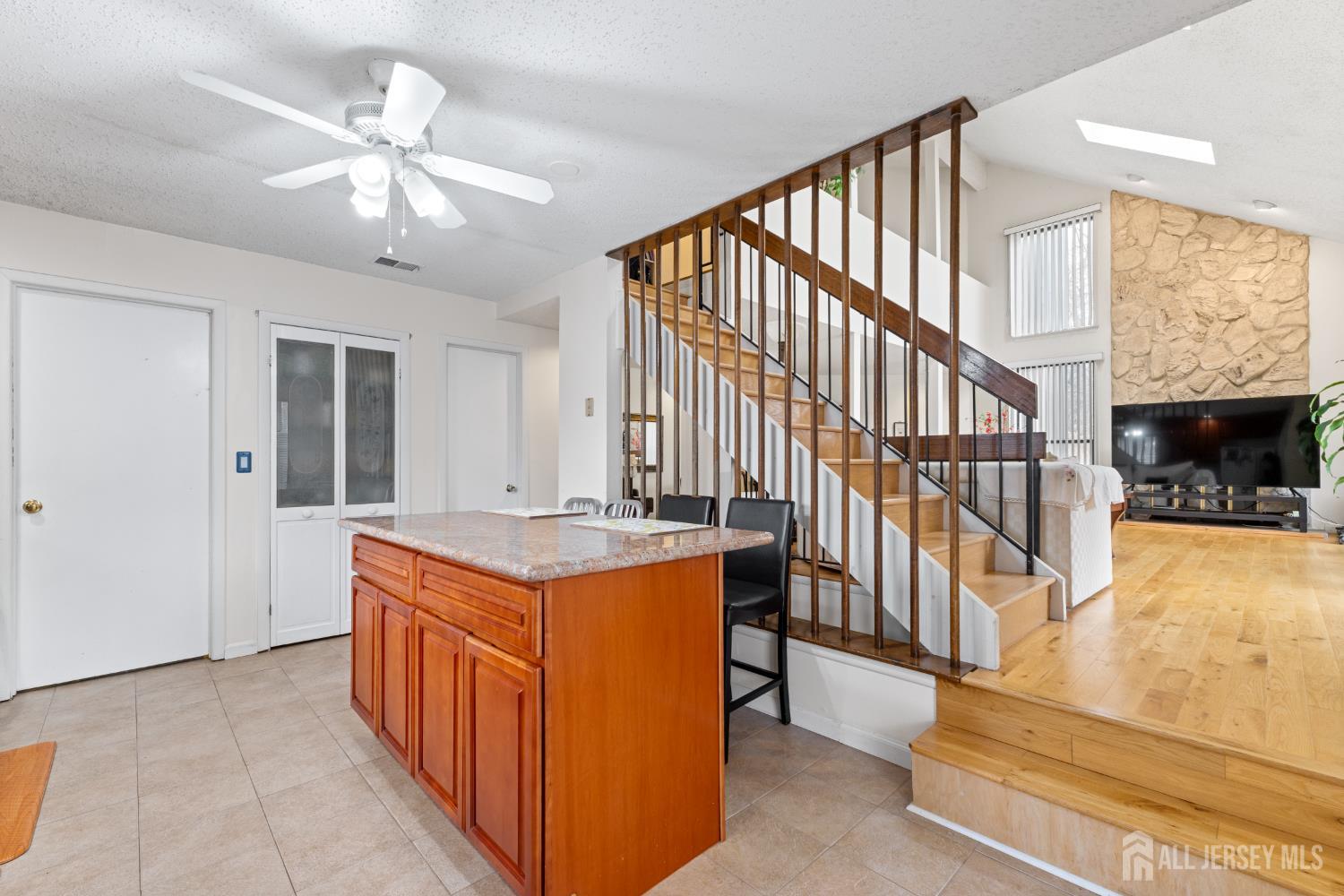 338 Westgate Drive, Edison, NJ, 08820 image 18