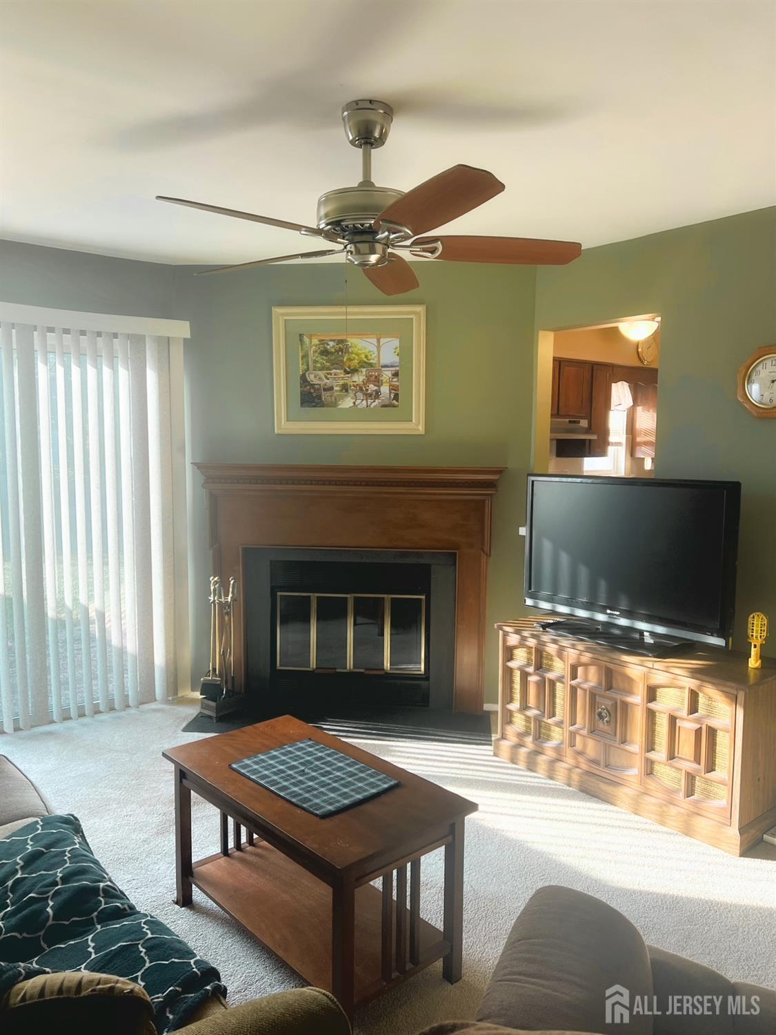 220-220 SCALERA Street Image 5