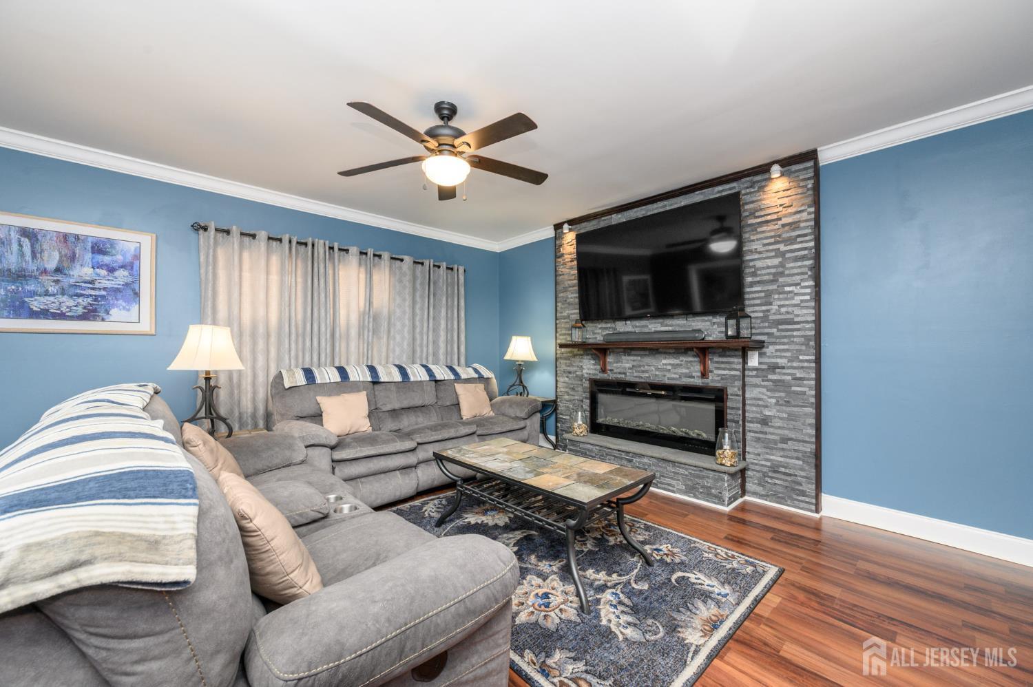 4237 S Broad Street Image 5