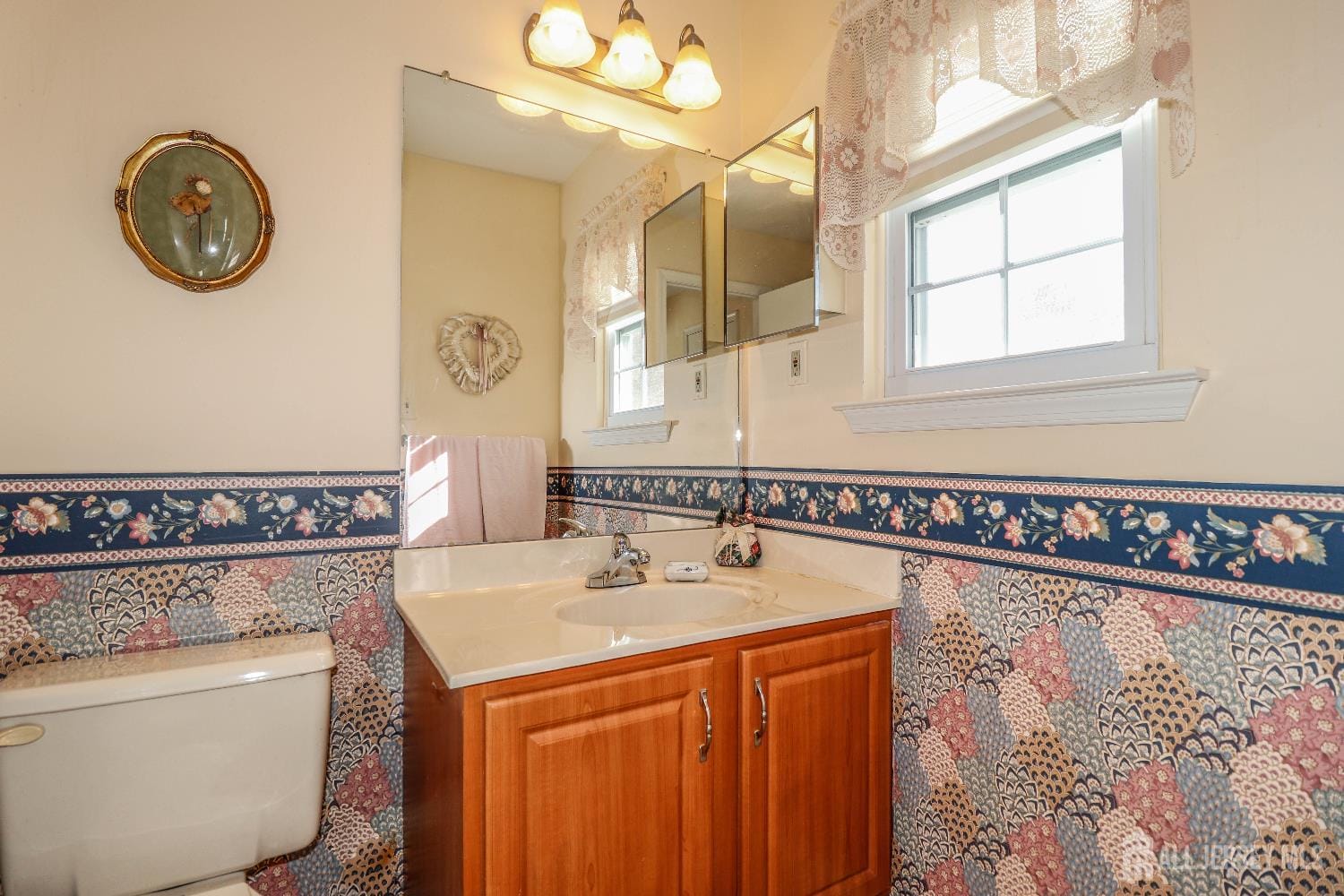 288 Waterlou Court, Franklin Twsp, NJ, 08873 image 29