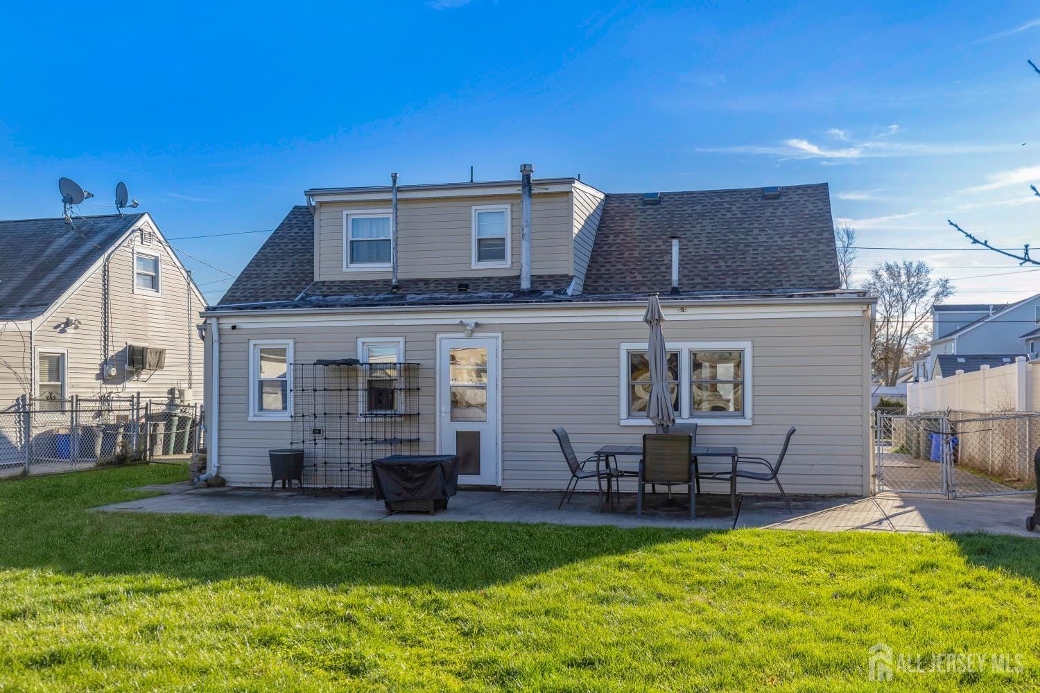 98 WORTYLKO Street, Carteret, NJ, 07008 image 16