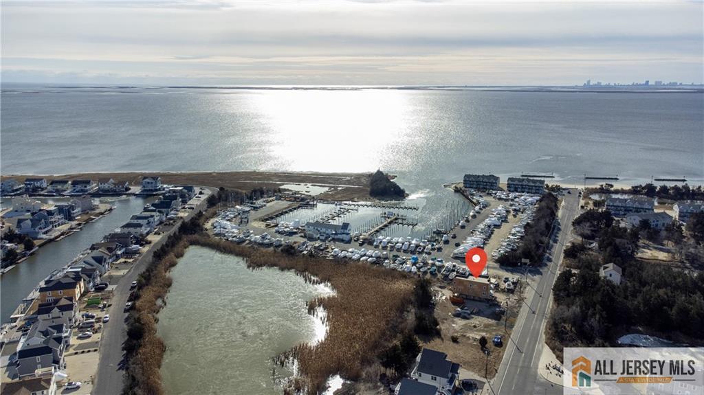 1427 Radio Road Image 1