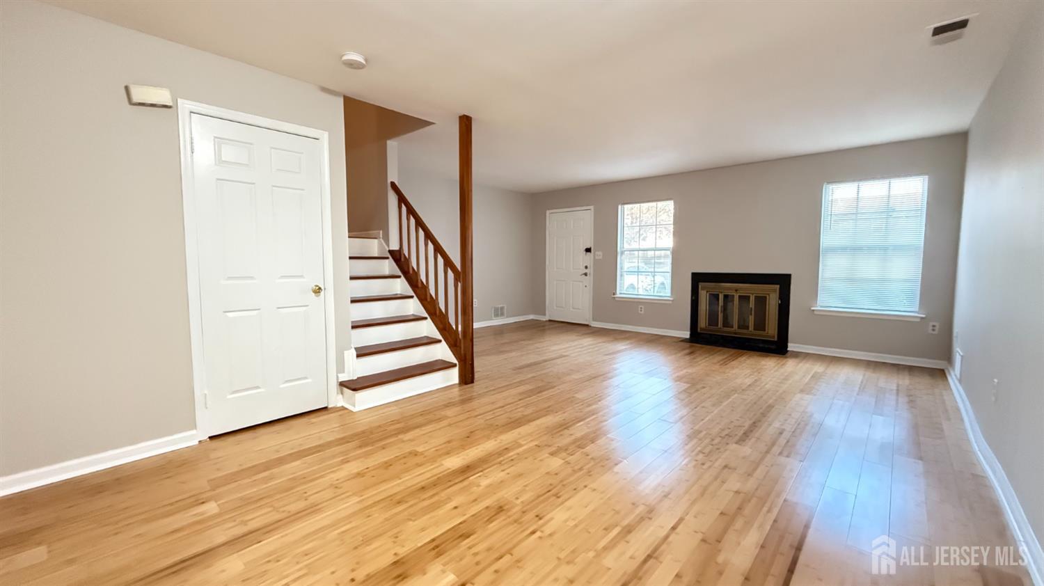 58 CANTERBURY Circle, Franklin, NJ, 08873 image 19