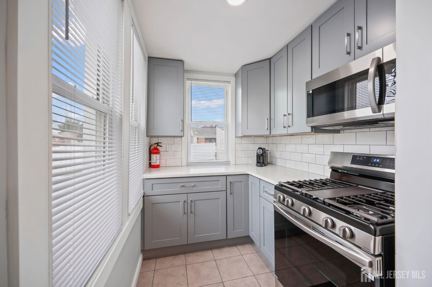 608 Main Street, Sayreville, NJ, 08872 image 19