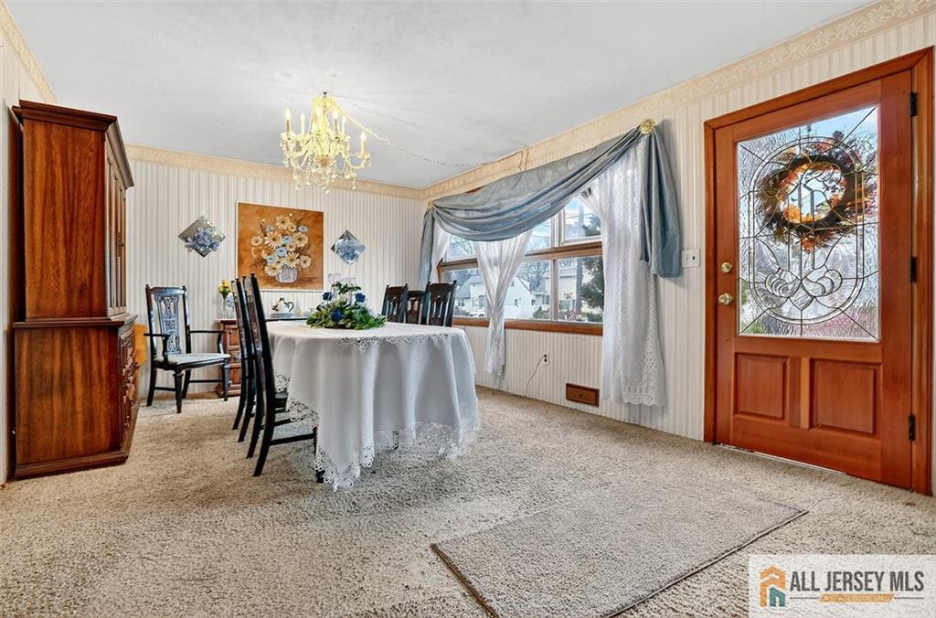 84 S Inman Avenue Image 4