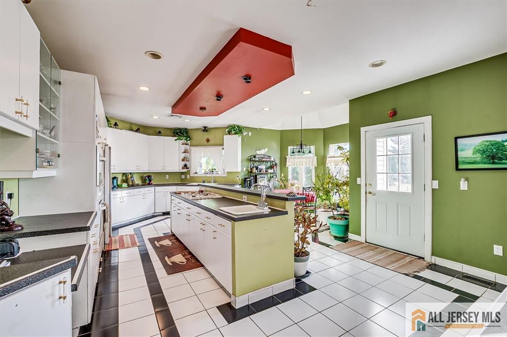 824 Windsor Perrineville Road, East Windsor, NJ, 08520 image 10