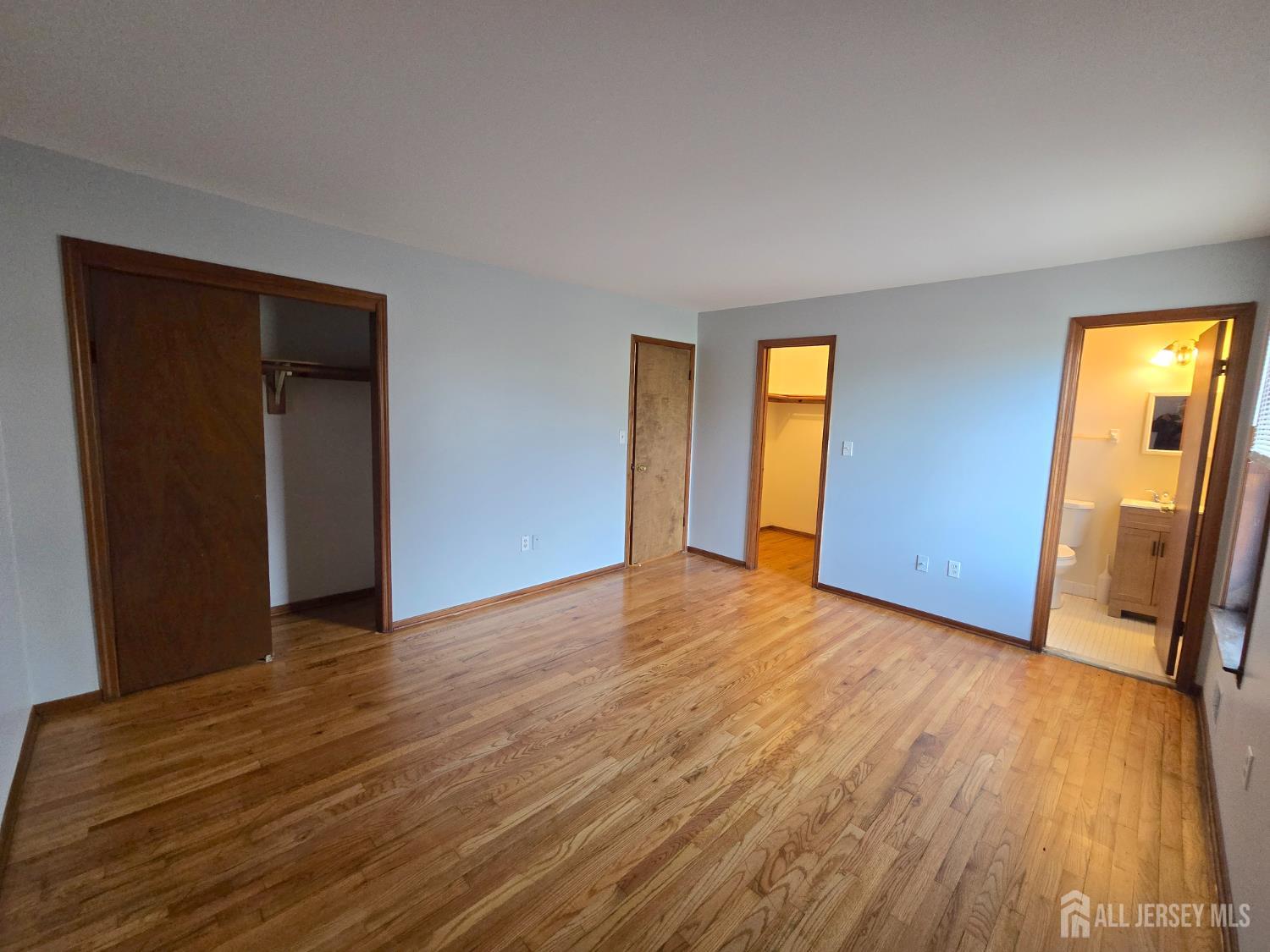 975-A & B Bergen Avenue, North Brunswick, NJ, 08902 image 48