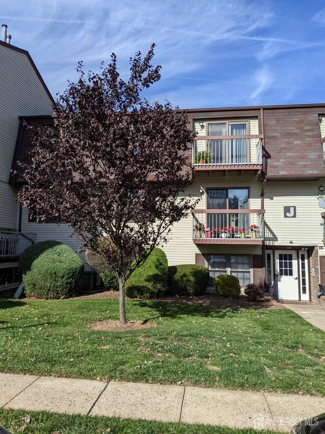 137 Orlando Street J, Edison, NJ, 08817