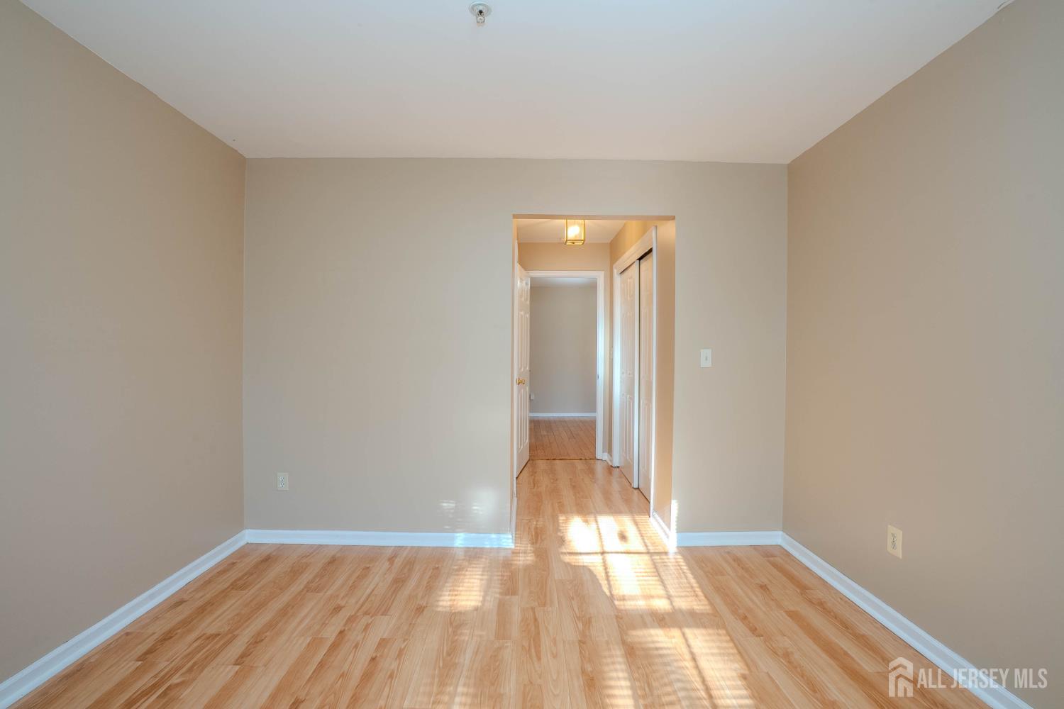 513 Waterford Drive, Edison, NJ, 08817 image 19