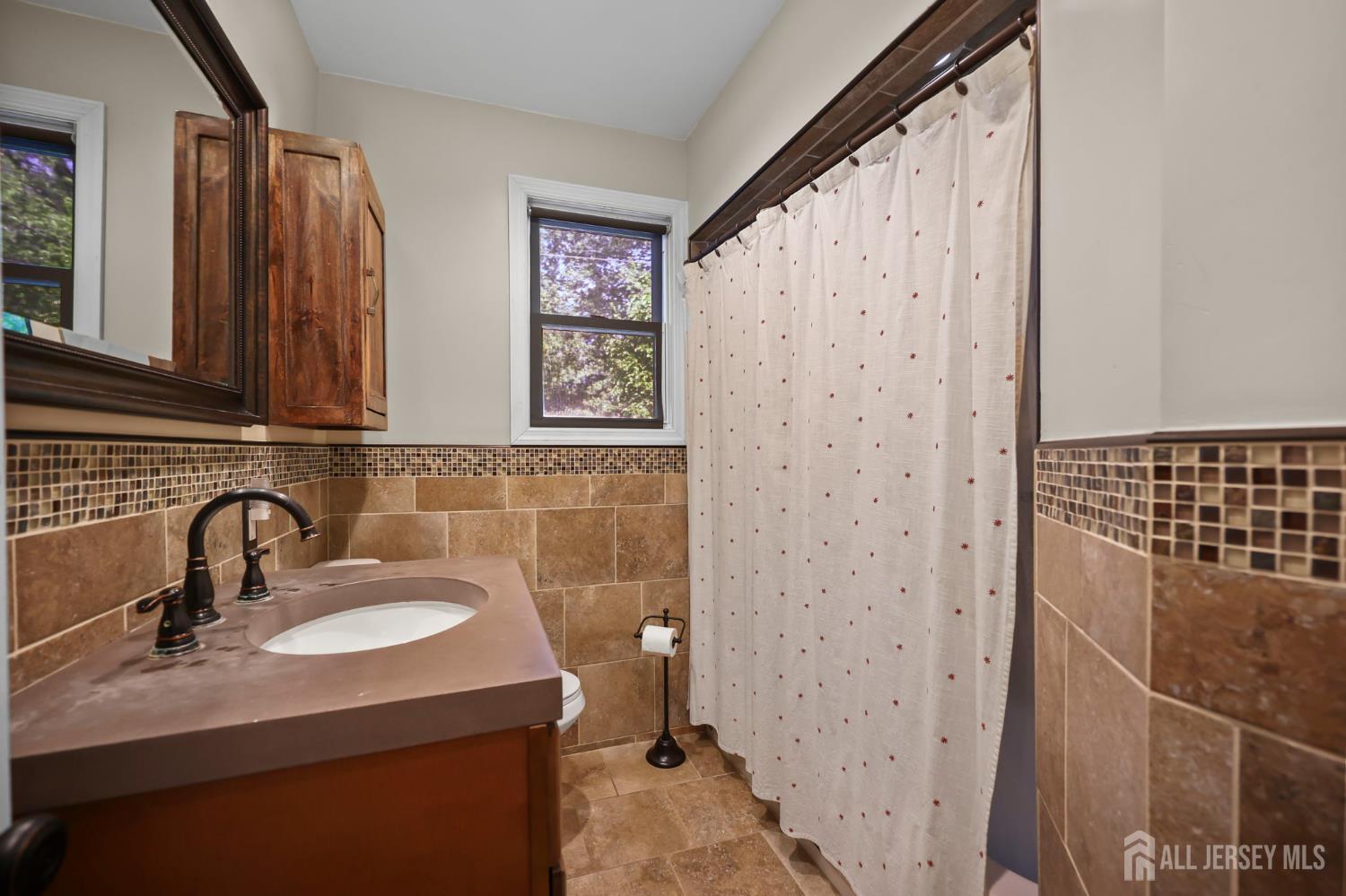 7 Lake Avenue, Helmetta, NJ, 08828 image 35