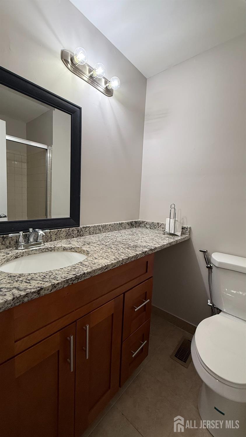 58 CANTERBURY Circle, Franklin, NJ, 08873 image 25