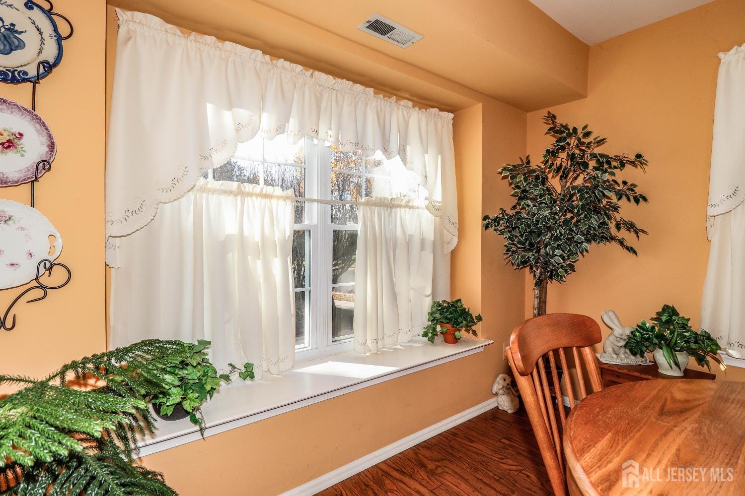 288 Waterlou Court, Franklin Twsp, NJ, 08873 image 12