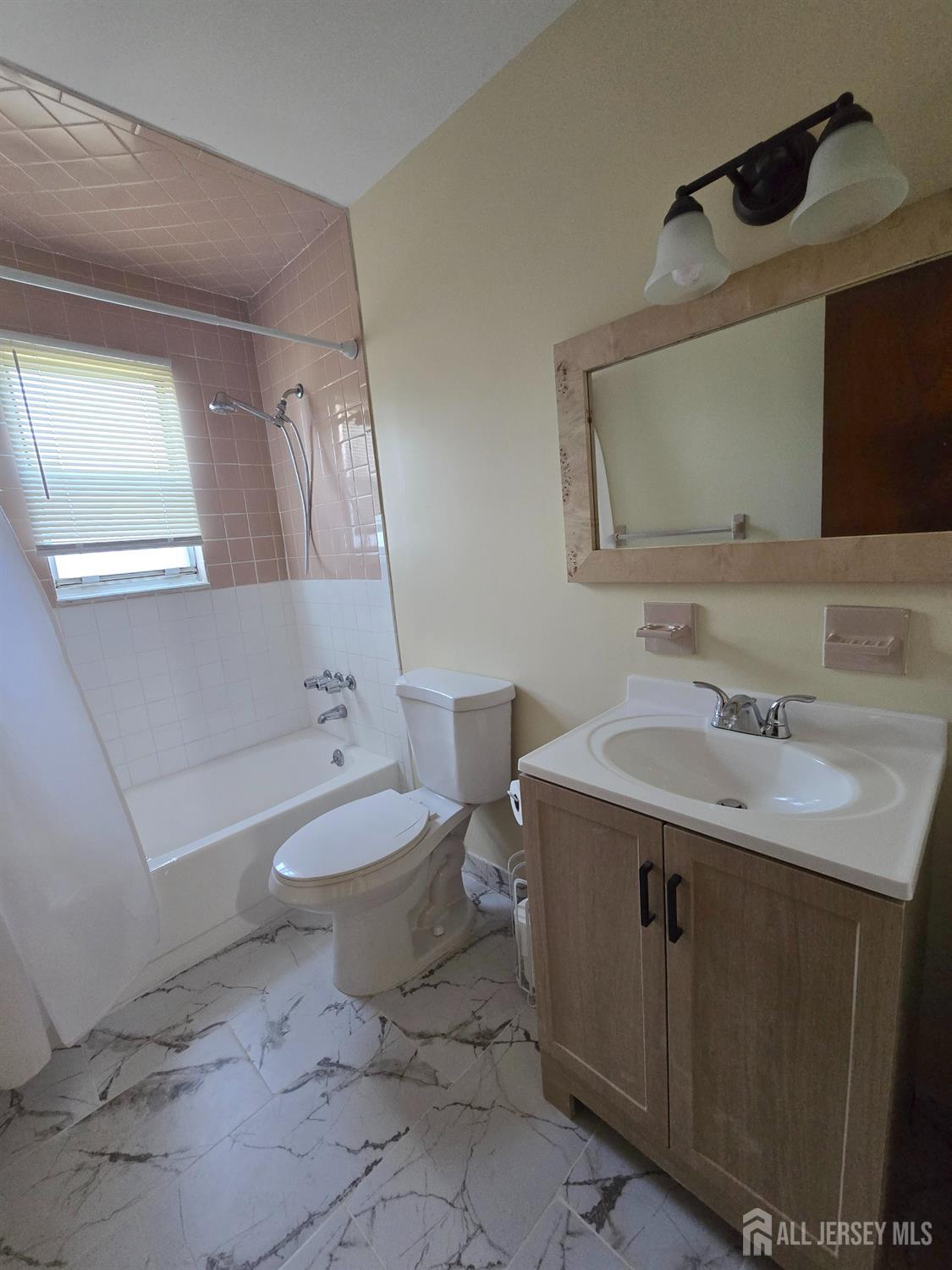 975-A & B Bergen Avenue, North Brunswick, NJ, 08902 image 42