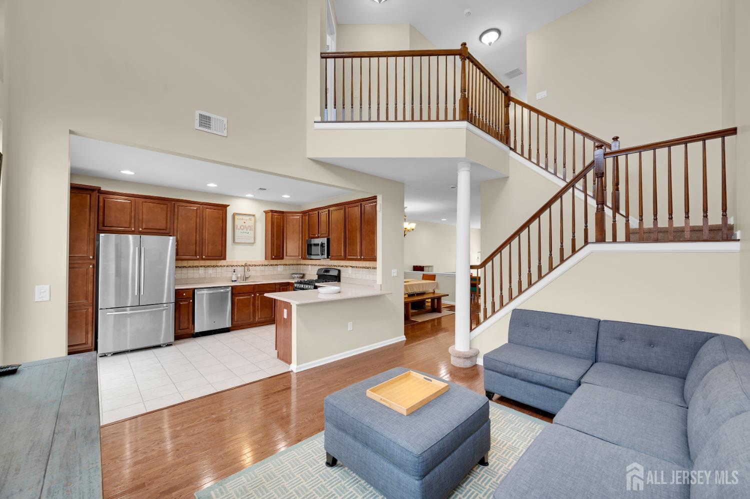 304 Cambridge Drive Image 5