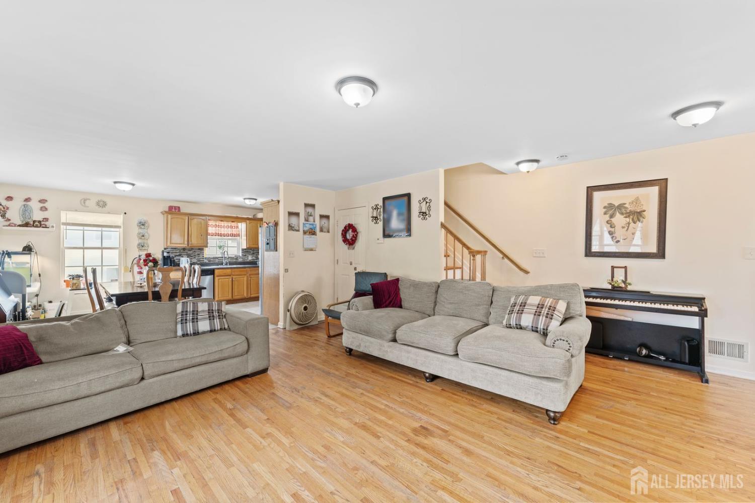 42 Randolph Street, Carteret, NJ, 07008 image 9