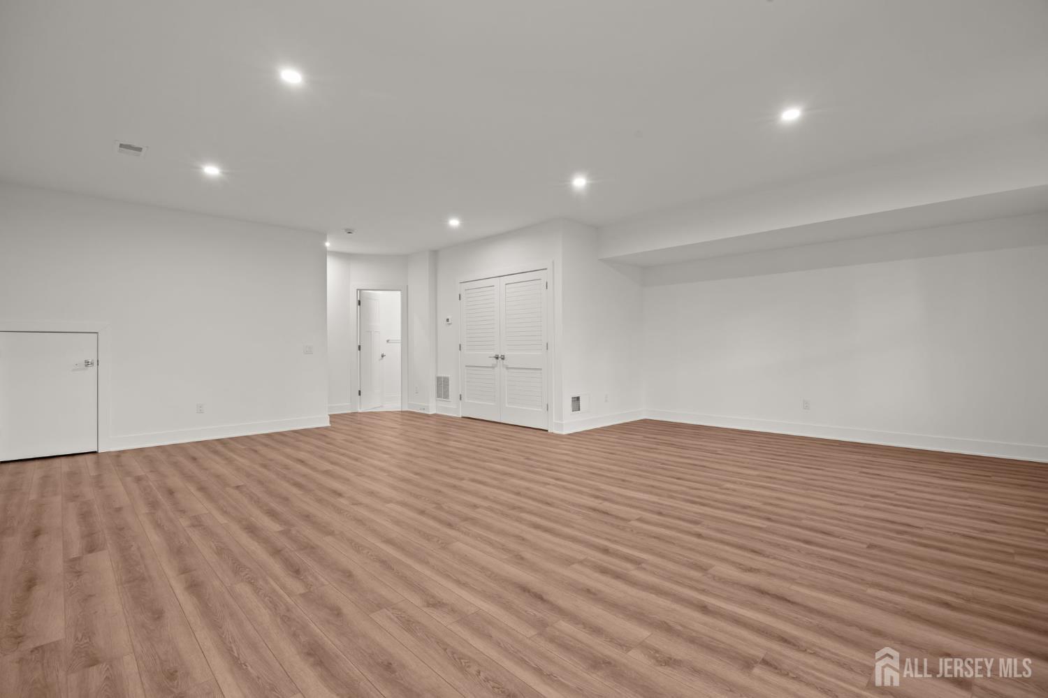 20 Mildred Gill Lane, Denville, NJ, 07834 image 38