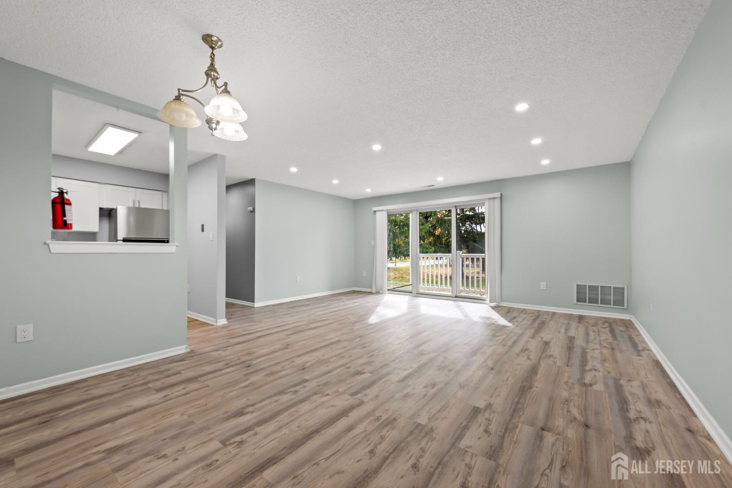 7703 Tamarron Drive, Plainsboro, NJ, 08536 image 8