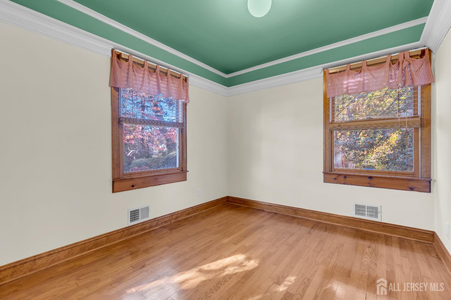 34 Roosevelt Avenue, East Brunswick, NJ, 08816 image 29