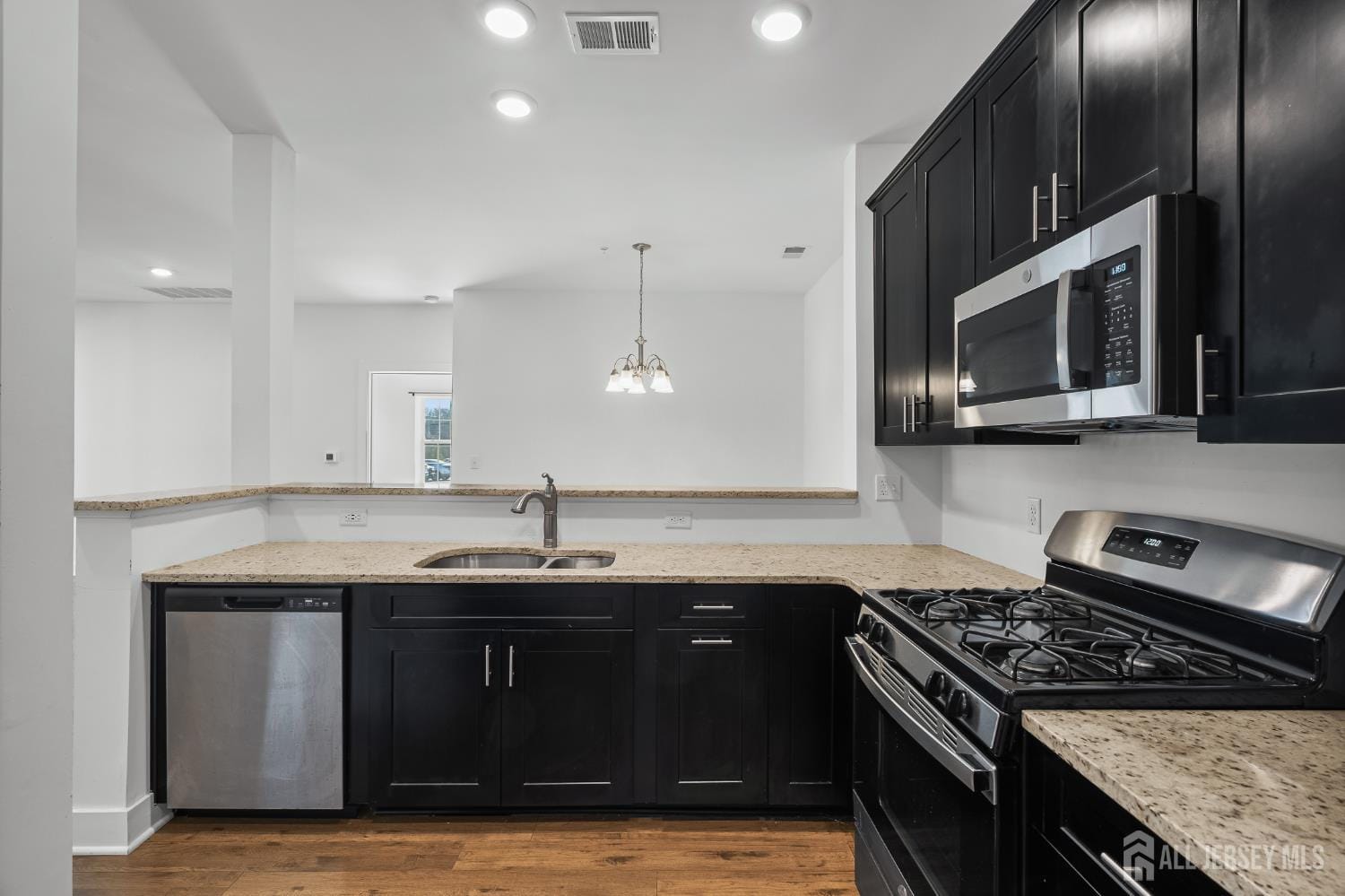 718 Stiller Lane, Monroe, NJ, 08831 image 10