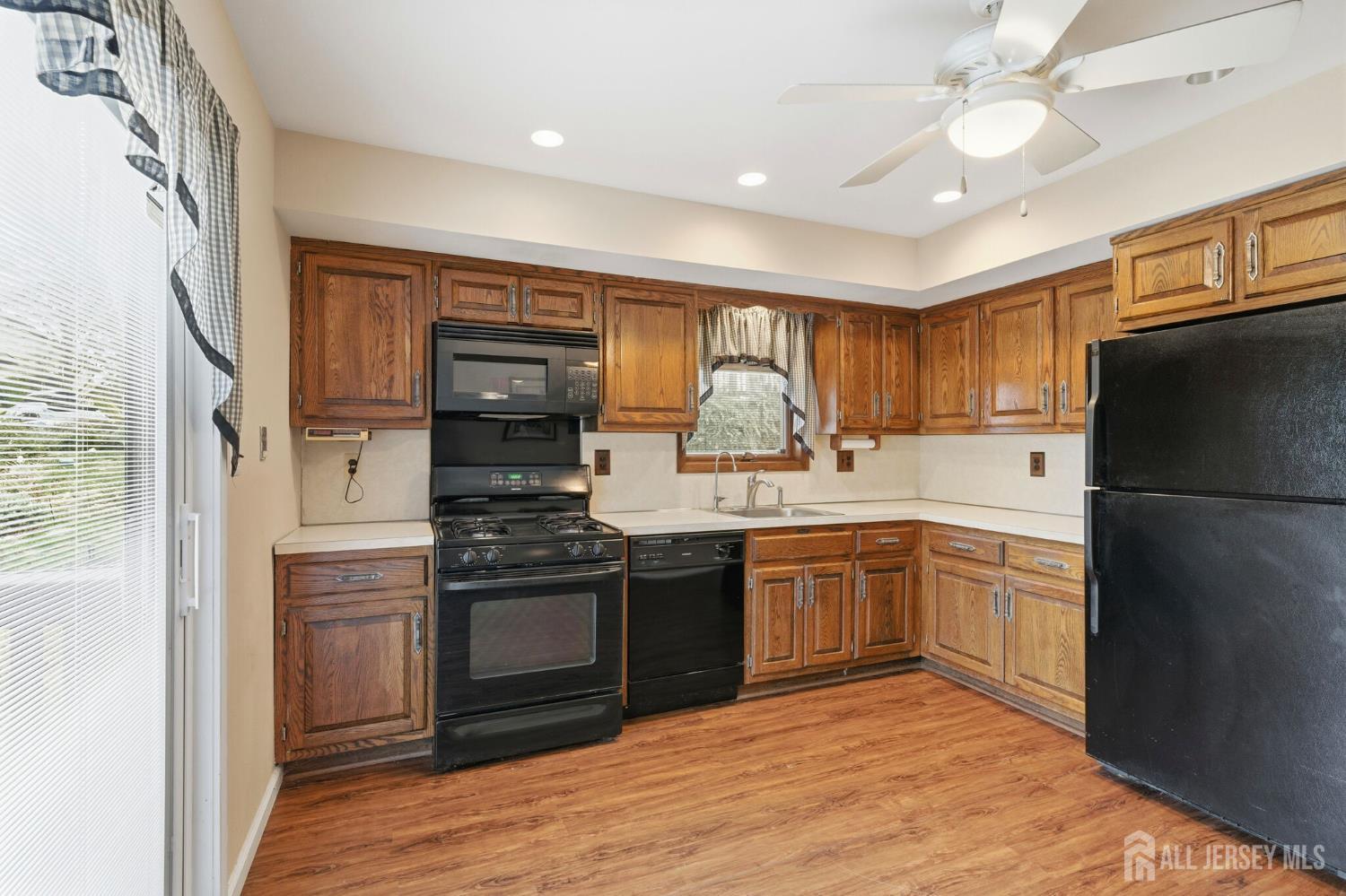 51 Malibu Court, Old Bridge, NJ, 08857 image 13