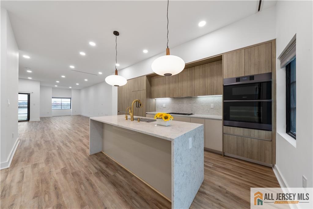 2 Harbor Front Plaza, Elizabeth, NJ, 07206 image 24