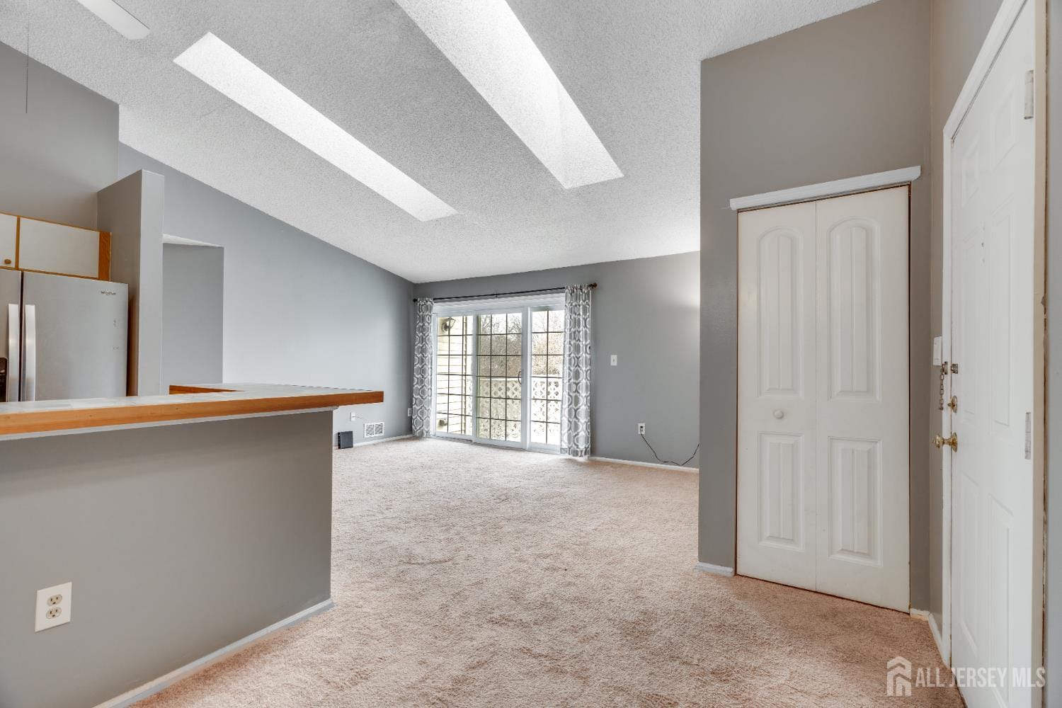 304 Wimbeldon Court, North Brunswick, NJ, 08902