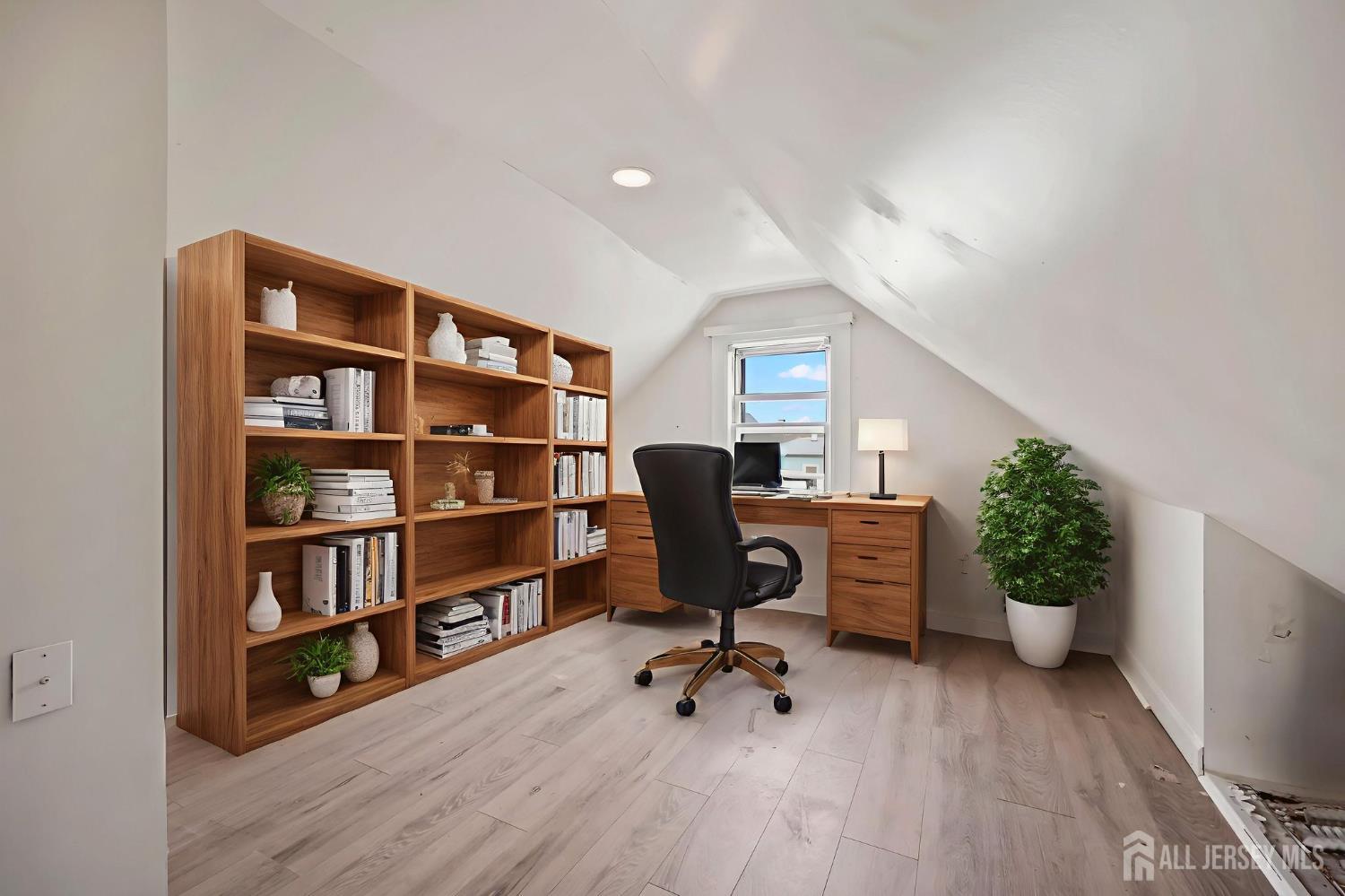 264 Barclay Street, Perth Amboy, NJ, 08861 image 33